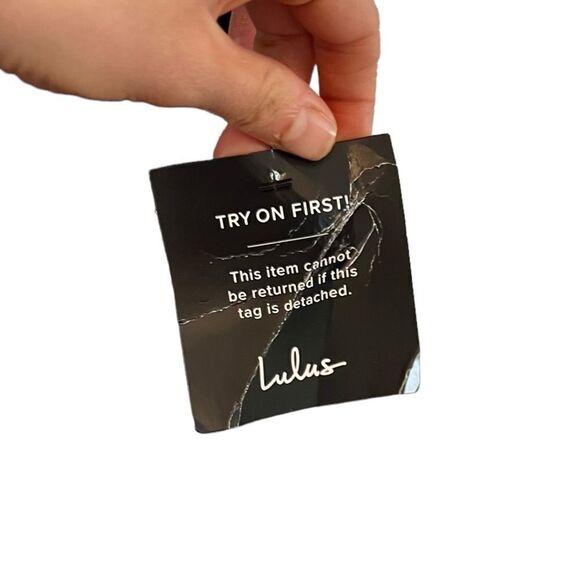 NWT! Lulus purple halter dress. Size medium - Picture 6 of 10